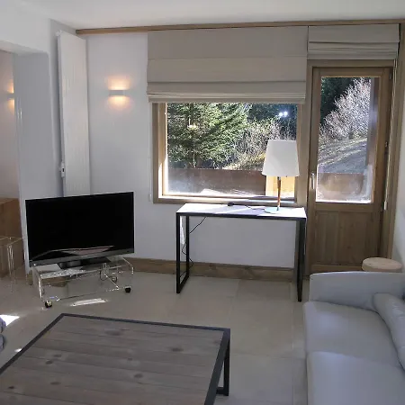 Pas Du Apartment